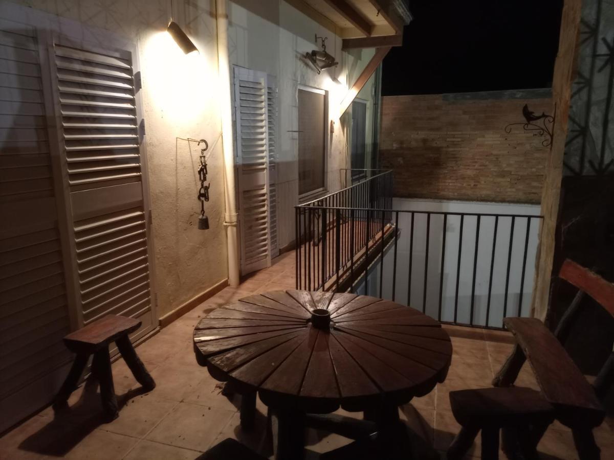 Casa Aymerich Bellpuig Buitenkant foto